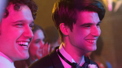 Tình Yêu Kỳ lạ Của Alex  - Alex Strangelove